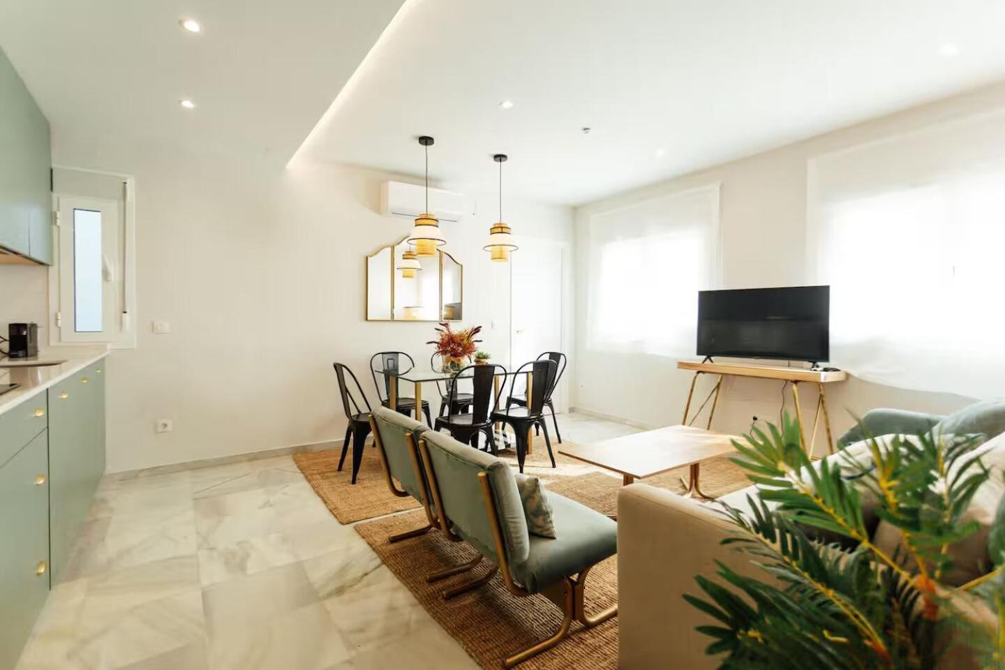 Ferienwohnung Reformed And Comfy- 2Bd 2Bth- Arenal Sevilla Exterior foto